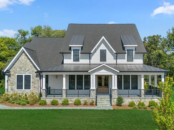 38652 John Wolford Rd, Waterford, VA 20197