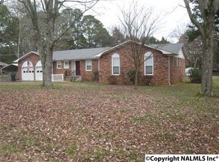 6008 Doc Sandlin Rd, Huntsville, AL 35811