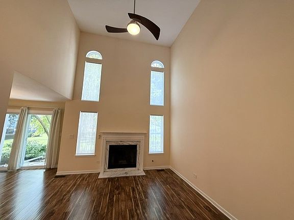 3rd image of 707 Kingsbridge Dr