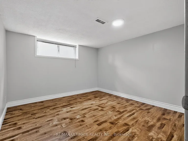 5 Mandarin Rd — Photo 12