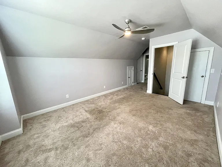 258 Wooden Wheel Ln — Photo 15