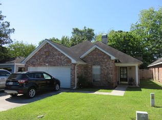 303 Madelyn St, Broussard, LA 70518