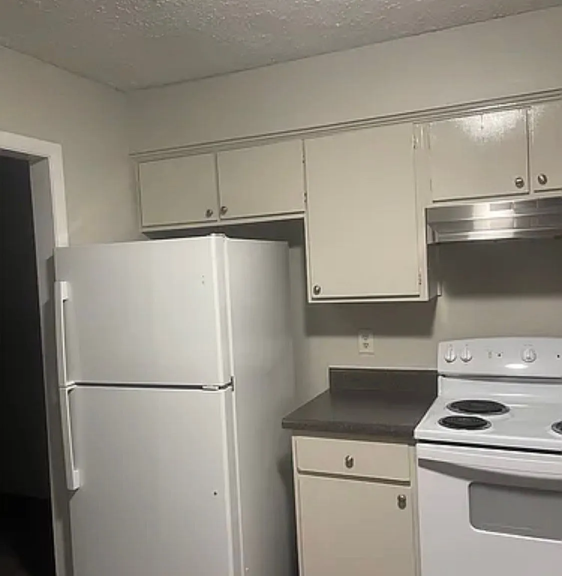 2 bed, 1.0 bath, 750 sqft, $1,400 — Photo 4