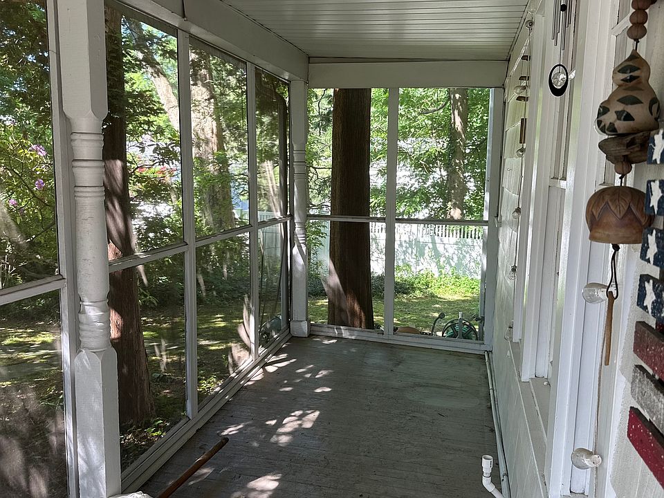 screened porch