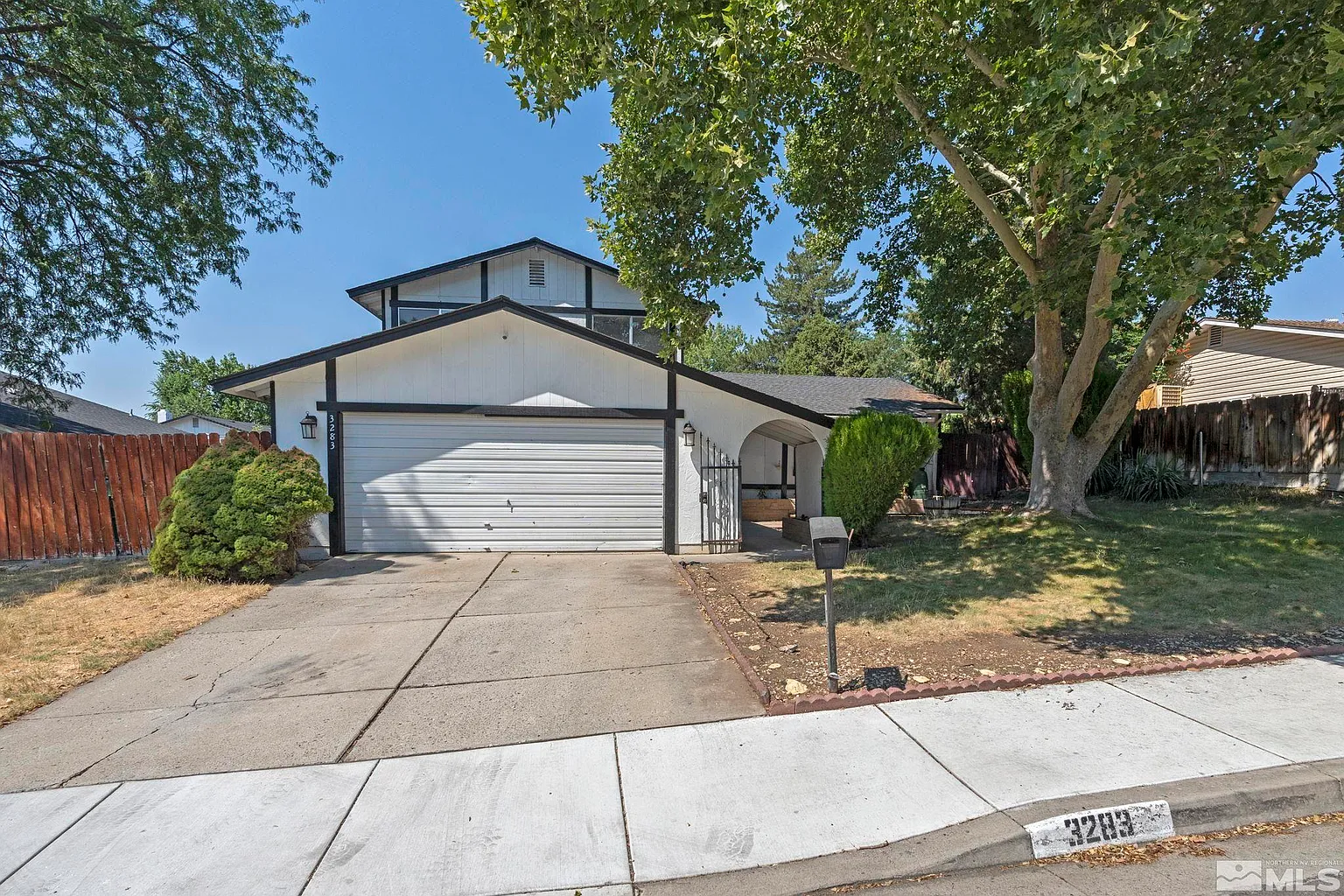3283 Bunker Hill Ln photo 1