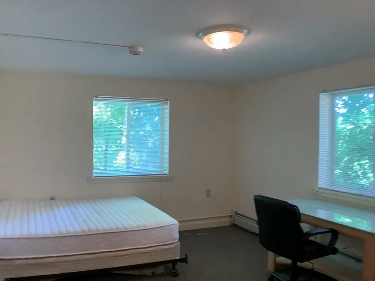 114 Highland Pl #1 — Photo 8
