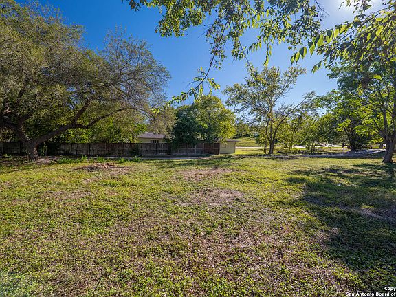 3rd image of 529 Geneseo LOT 2