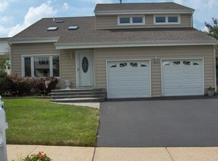 804 Constitution Dr, Brick, NJ 08724