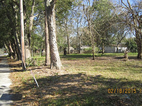 2nd image of 3636 Dignan St