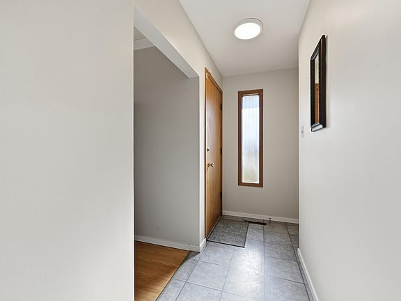 4th image of 6604 93rd Ave NW