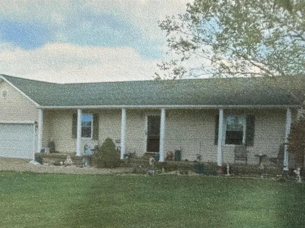 210 Echo Trl, Brandenburg, KY 40108