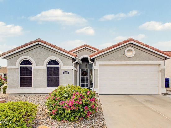 1902 E Colonial Drive, Chandler, AZ 85249