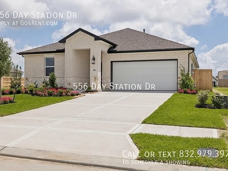 556 Day Station Dr — Photo 2