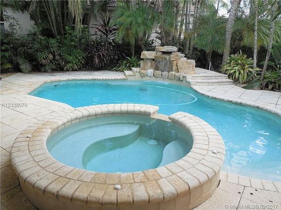 5th image of 2558 Jardin Way