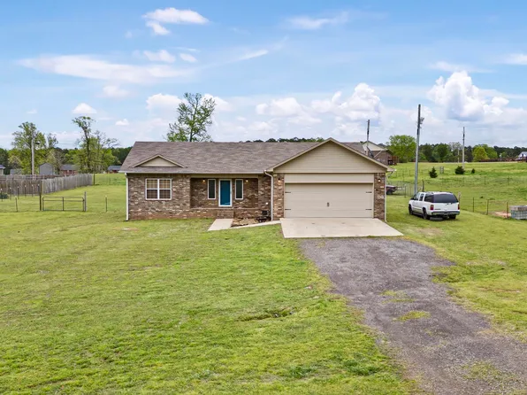 1648 Whorton Mountain Rd, Russellville, AR 72847