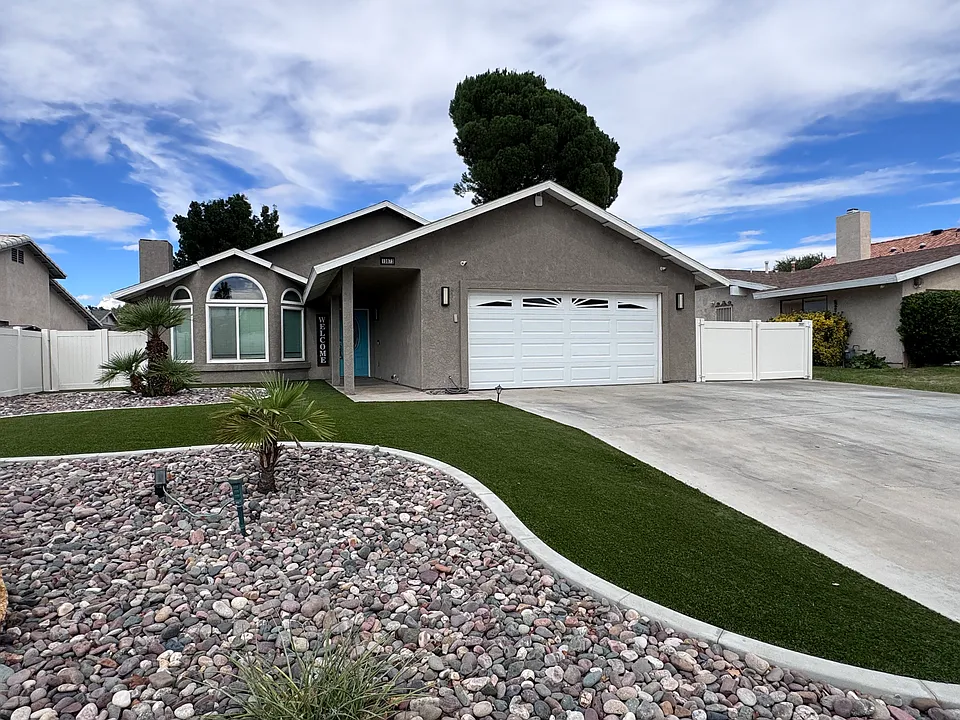 13073 Caspian Dr