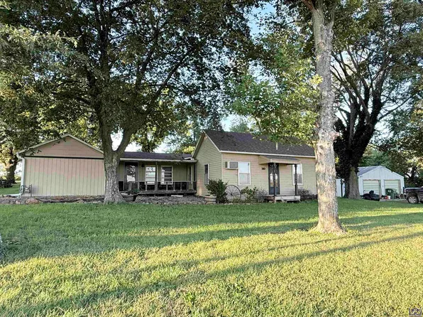310 Elm St, Beattie, KS 66406