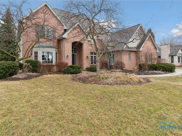 26442 Carrington Blvd, Perrysburg, OH 43551