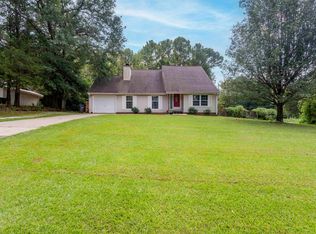 22 Monte Bello Ln, Montevallo, AL 35115