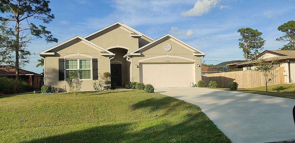 1st image of 1037 SW Barbarosa Ave