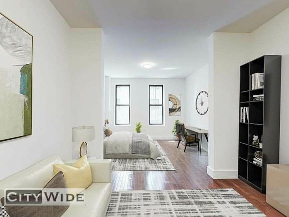 2nd image of 224 E 70th St #18