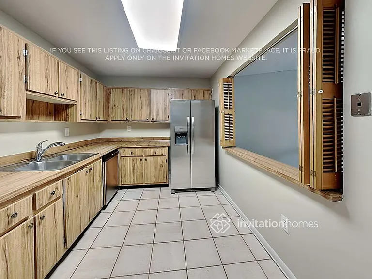 11221 SW 117th Ct — Photo 6