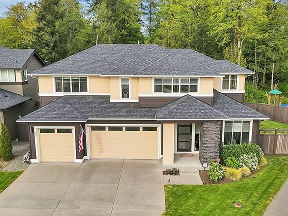 2nd image of 1101 28th Avenue Ct SW