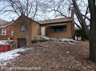 1989 Courtland Dr, Des Moines, IA 50315