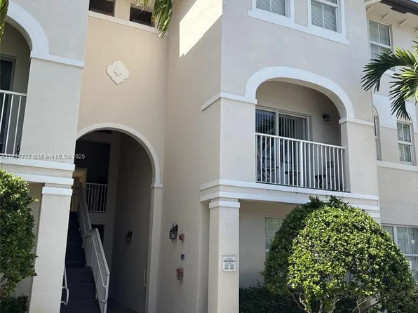 11605 NW 89th St APT 112, Doral, FL 33178