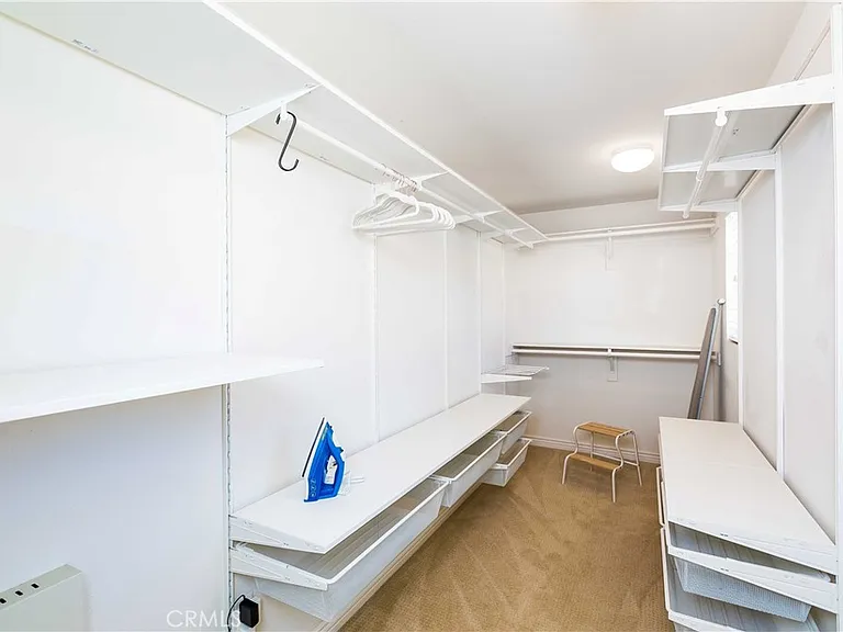 107 Waterman — Photo 28