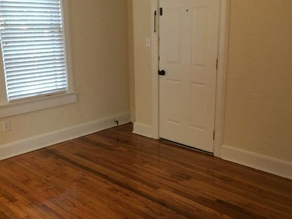 4th image of 917-A SW 5th Ave