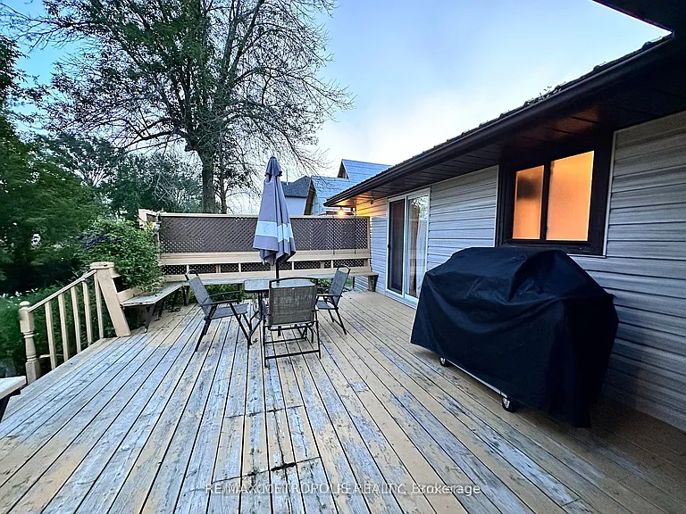 498 Hiscock Shores Rd — Photo 11