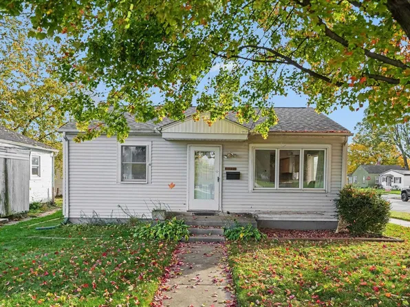 1022 Grand Blvd, Mishawaka, IN 46544