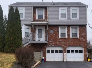 3563 Huntertown Rd, Allison Park, PA 15101