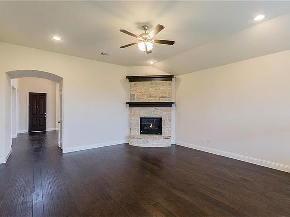 4th image of 6905 Barolo Dr