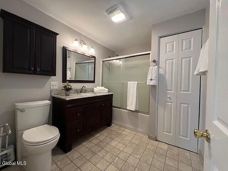 5th image of 36 114th Street