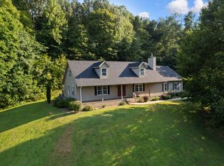2940 Round Hill Rd, Hartford, KY 42347