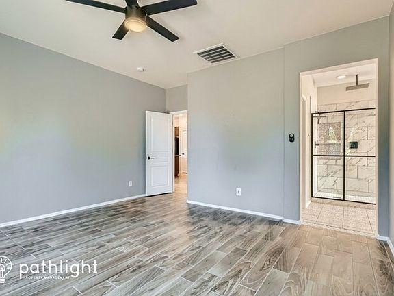 5th image of 1200 W Desert Hollow Dr