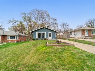 4011 53rd St, Des Moines, IA 50310