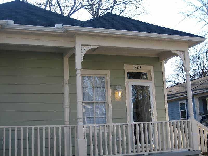 2nd image of 1307 Marcy St SE