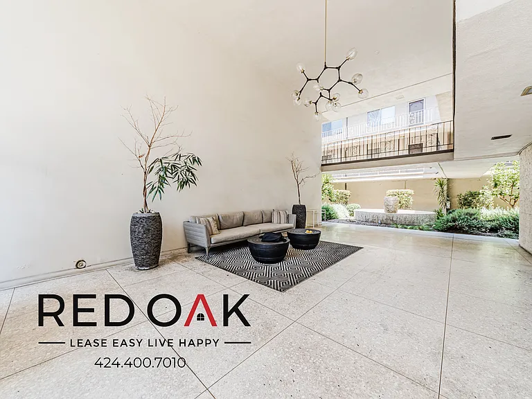 10741 Moorpark St #30 — Photo 10