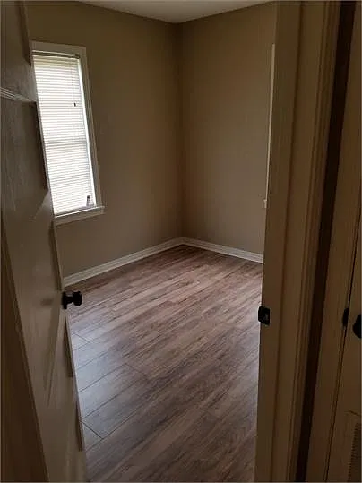 300 W Lincoln - 1 — Photo 4