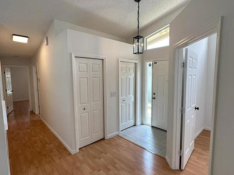 2558 Estancia Blvd — Photo 19