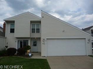 83 Castle Ct, Brunswick, OH 44212