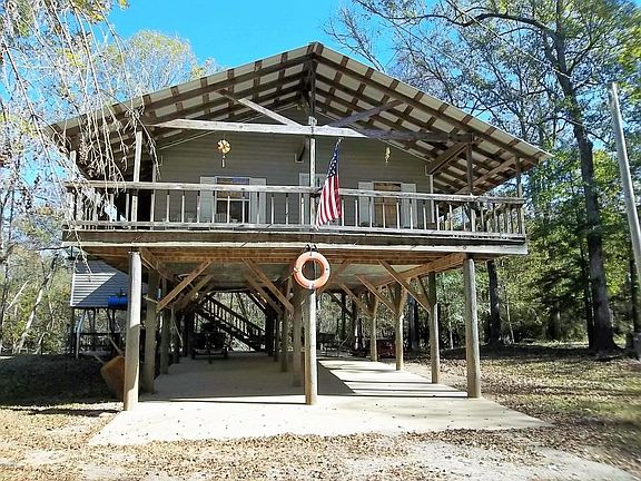4th image of Nka Davis Dead River Cir