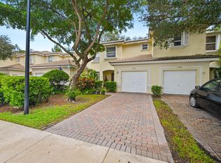 13380 Georgian Ct, Wellington, FL 33414