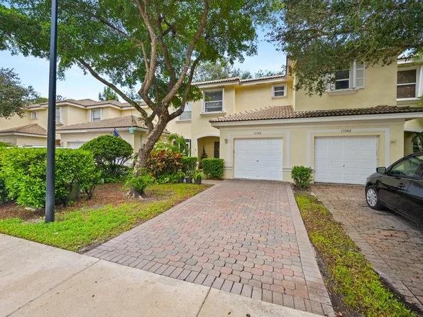 13380 Georgian Court, Wellington, FL 33414