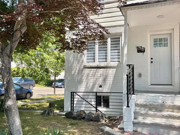 344 Beach 12th Street, Far Rockaway, NY 11691