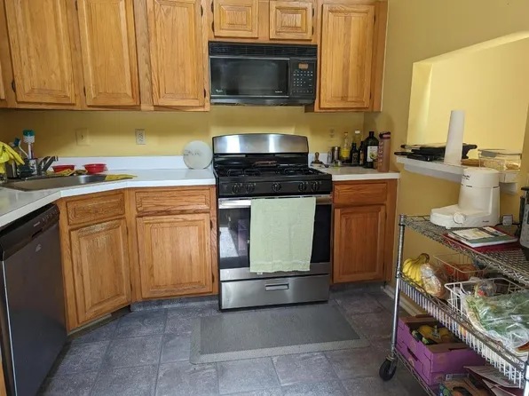 110 Reading Cir, Bridgewater, NJ 08807