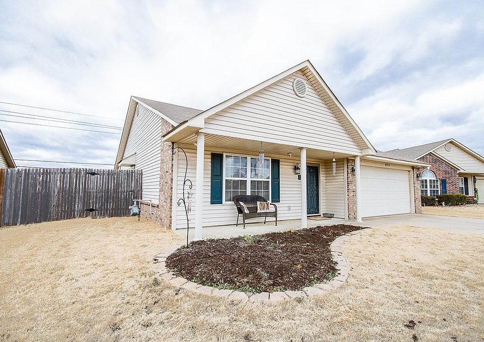 1st image of 8914 S 257th Pl E